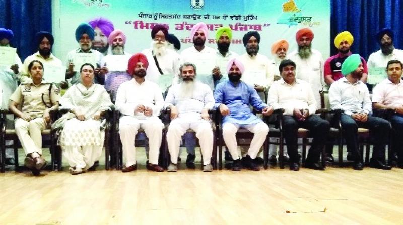Bharat Bhushan with Others Bharat Bhushan with Others