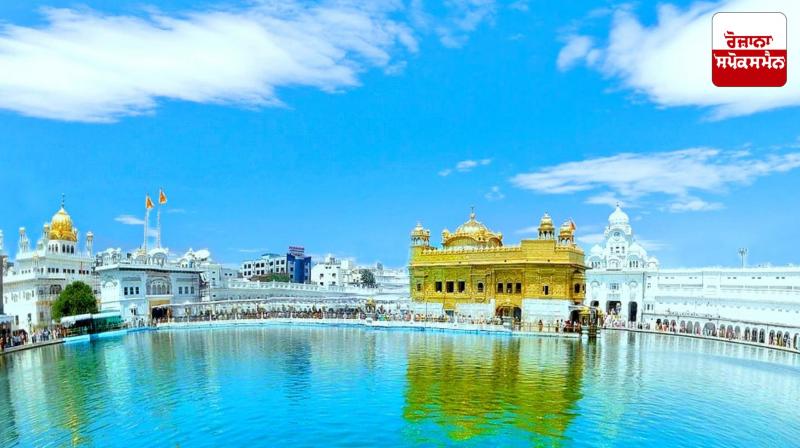 A person jumped into the Sarovar of Sri Darbar Sahib News A person jumped into the Sarovar of Sri Darbar Sahib News