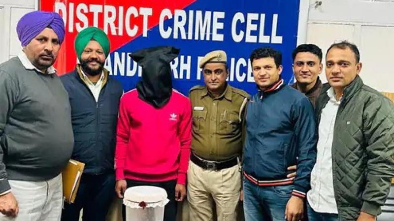 Gym trainer arrested with illegal pistol in Chandigarh News in punjabi Gym trainer arrested with illegal pistol in Chandigarh News in punjabi