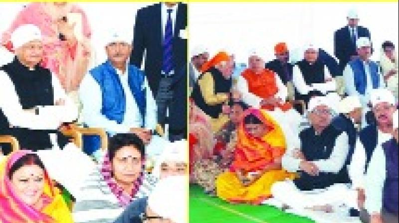 Rajasthan Chief Minister opposes chairs in the presence of Guru Granth Sahib
