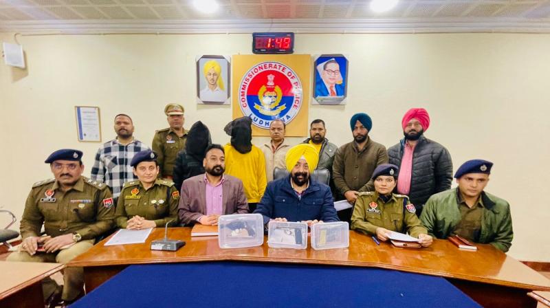 Ludhiana police arrested two members of Punit Bains gang Ludhiana police arrested two members of Punit Bains gang