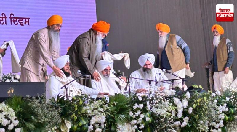 Katha and Kirtan Darbar organized at Baba Budha Dal Cantonment dedicated to the 350th Martyrdom Day