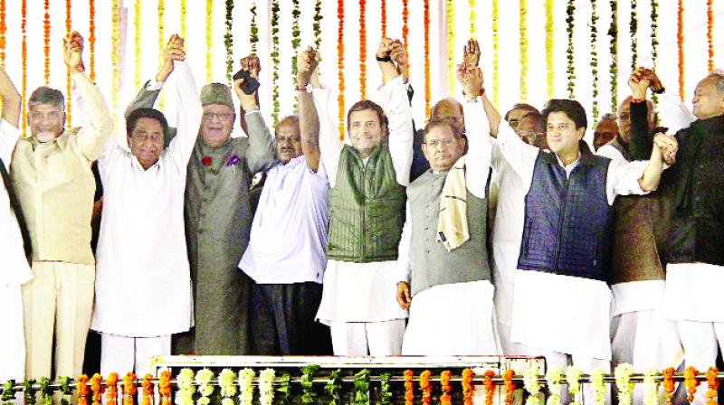 Opposition's power show in the swearing-in ceremony Opposition's power show in the swearing-in ceremony