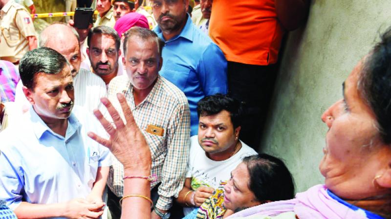 Arvind kejriwal Taking Information from People Arvind kejriwal Taking Information from People