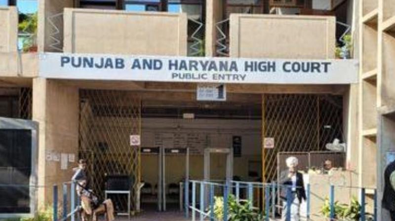 The ASI who was under the protection of the High Court judge committed suicide by snatching the pistol, the High Court took notice The ASI who was under the protection of the High Court judge committed suicide by snatching the pistol, the High Court took notice