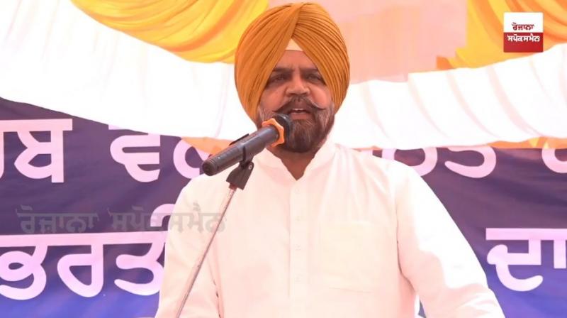 ਮਨਪ੍ਰੀਤ ਇਆਲੀ ਮਨਪ੍ਰੀਤ ਇਆਲੀ