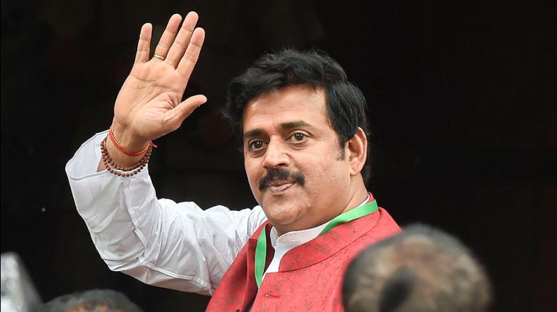 Ravi Kishan to introduce Population Control Bill in Parliament Ravi Kishan to introduce Population Control Bill in Parliament