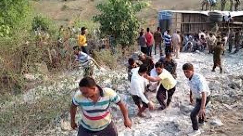 bus fell into a gorge in garhwa jharkhand bus fell into a gorge in garhwa jharkhand