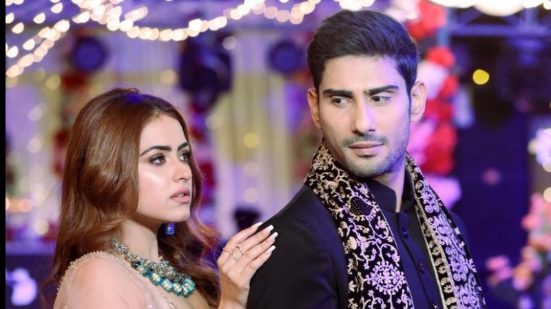Prateek Babbar and Simi Chahal's song 'Tere Baje' released Prateek Babbar and Simi Chahal's song 'Tere Baje' released