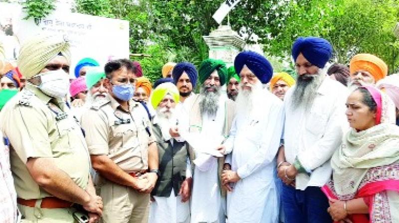 S.I.T. Panthdardi angry over decision to reject probe reports S.I.T. Panthdardi angry over decision to reject probe reports