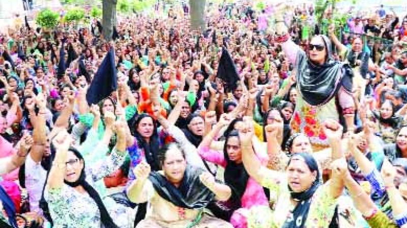 Strike of Aanganwari Workers and Helpers Strike of Aanganwari Workers and Helpers