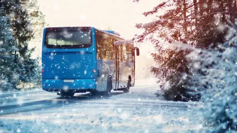 Take economical bus service from manali to leh Take economical bus service from manali to leh