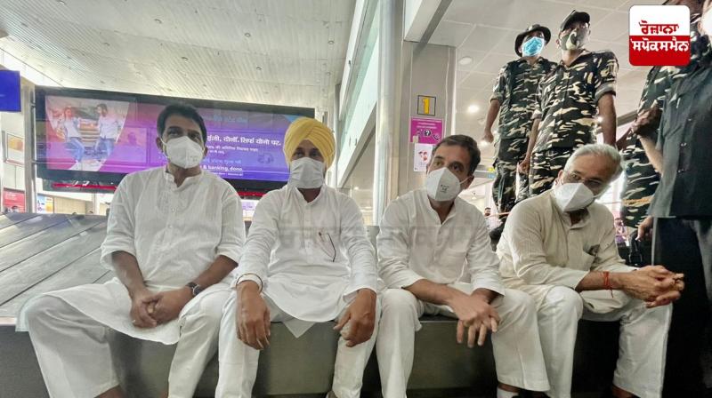 Rahul Gandhi at Lukhnow Airport Rahul Gandhi at Lukhnow Airport