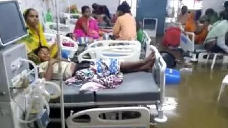 Patna nmch hospital flooded due to heavy rain Patna nmch hospital flooded due to heavy rain