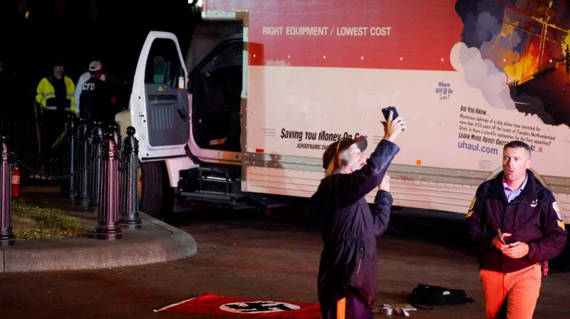 Driver arrested after truck crashes into White House barrier Driver arrested after truck crashes into White House barrier