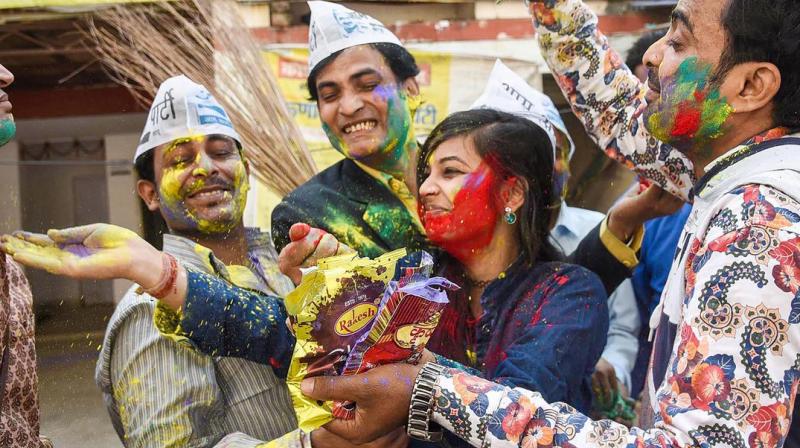 Delhi election result aap workers happy Delhi election result aap workers happy