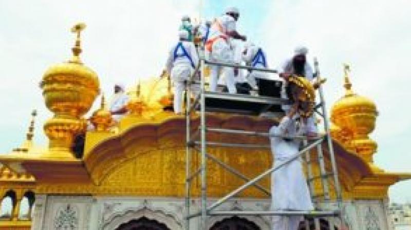 Starting the service of the washing of the Golden Temple from today
