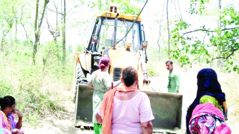 Womens Stoping JCB Womens Stoping JCB