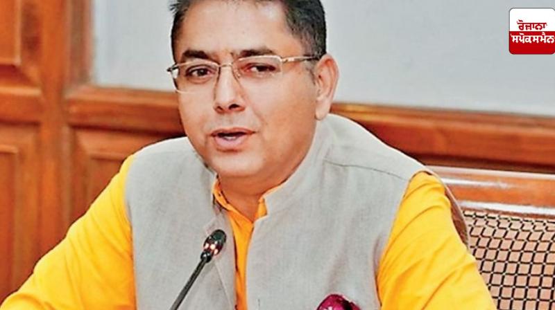 Aman Arora hits back at Pratap Bajwa, says, 'If you have the courage, come to the field for an open debate' Aman Arora hits back at Pratap Bajwa, says, 'If you have the courage, come to the field for an open debate'