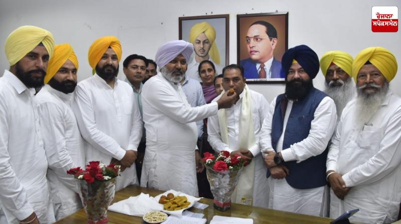 Gulzar Singh Bobby takes charge as member of Punjab State Scheduled Castes Commission Gulzar Singh Bobby takes charge as member of Punjab State Scheduled Castes Commission