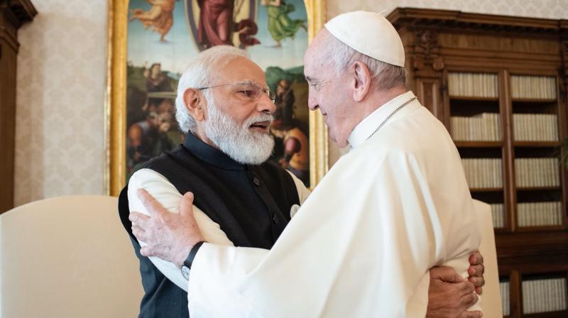 PM Modi meets Pope Francis in Vatican City PM Modi meets Pope Francis in Vatican City