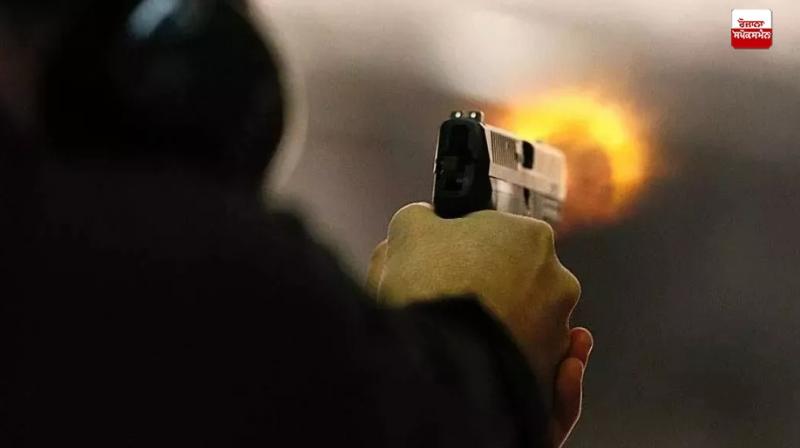 Shots fired outside NRI's house in Amritsar Shots fired outside NRI's house in Amritsar
