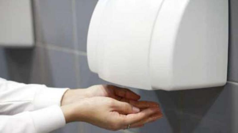 Hand-dryer Hand-dryer