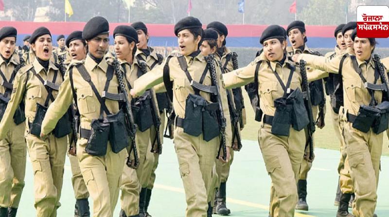 90 percent women work at junior ranks in the country's police department: Report 90 percent women work at junior ranks in the country's police department: Report