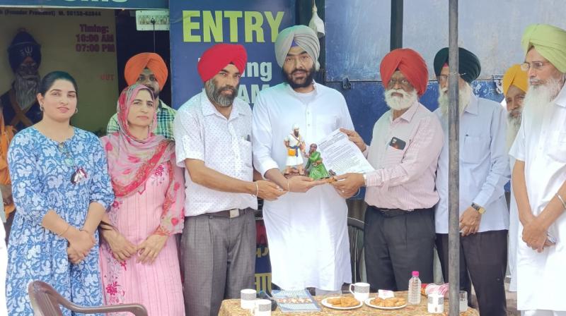 Harsukhinder Singh (Bobby Badal) promised to help the Sikh Museum in every possible way Harsukhinder Singh (Bobby Badal) promised to help the Sikh Museum in every possible way