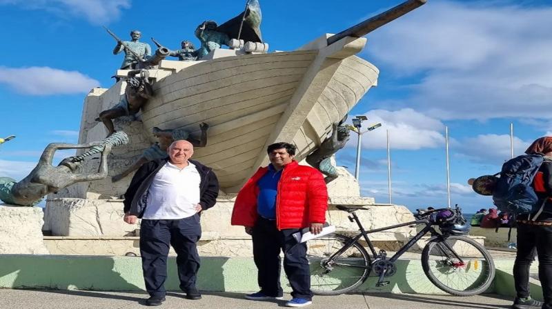 Two Indian Men Set Guinness World Record For Covering All 7 Continents In Just 73 Hours Two Indian Men Set Guinness World Record For Covering All 7 Continents In Just 73 Hours