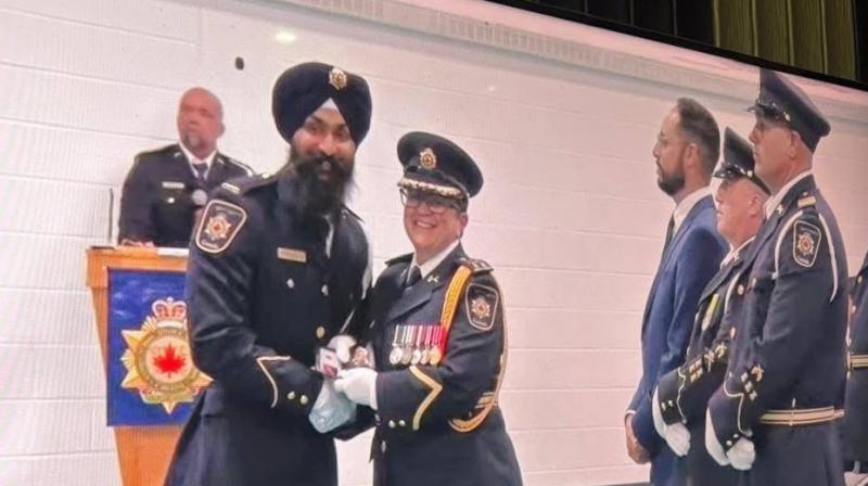 Amritdhari Arshdeep Singh recruited in Canada Police Amritdhari Arshdeep Singh recruited in Canada Police