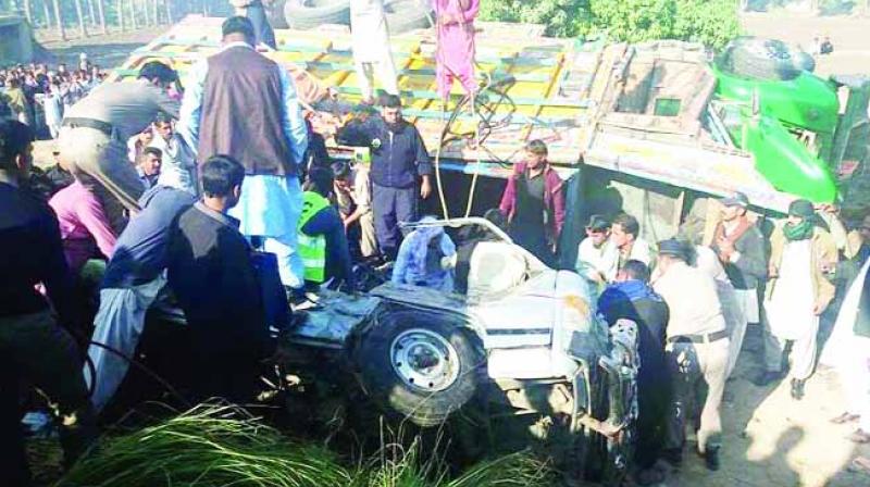 20 dead in various road accidents 20 dead in various road accidents