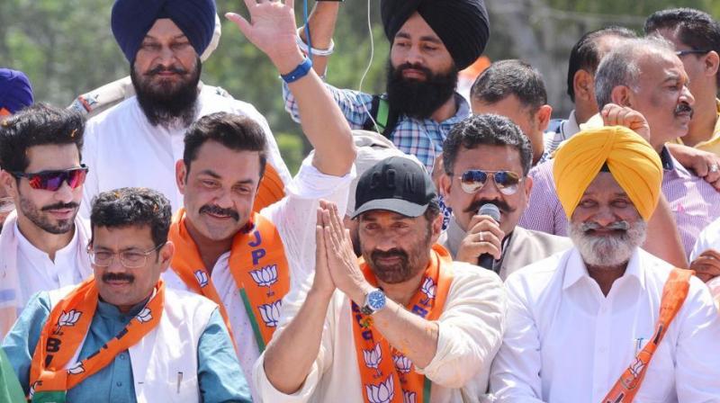 Sunny deol pathankot gift Sunny deol pathankot gift