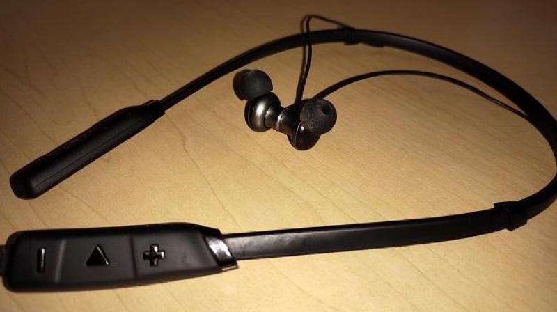 WingElevate Neckband earphones WingElevate Neckband earphones