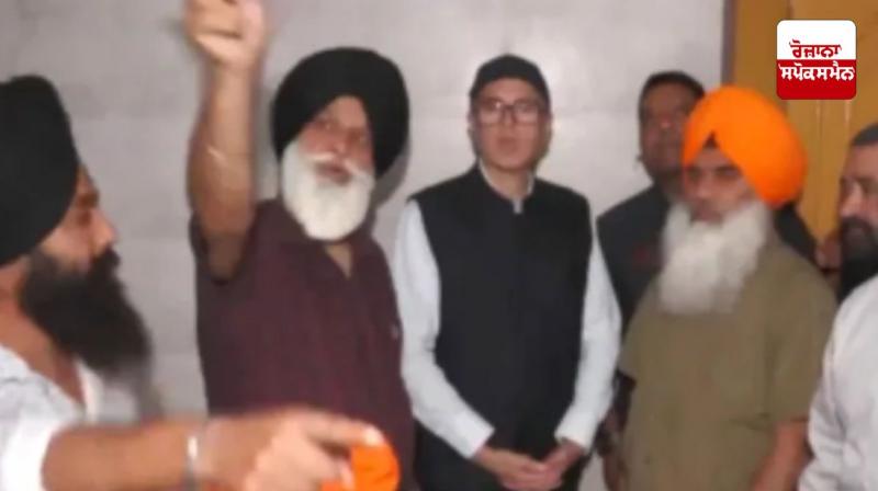 Omar Abdullah News: Omar Abdullah visits hospital after India-Pakistan agreement Omar Abdullah News: Omar Abdullah visits hospital after India-Pakistan agreement