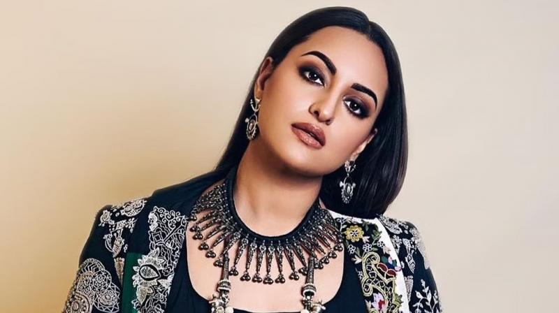 Sonakshi Sinha Sonakshi Sinha