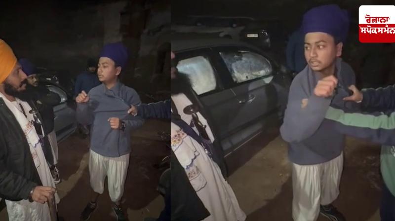 A young man posing as a fake Nihang was arrested in Sachkhand Sri Harmandir Sahib.