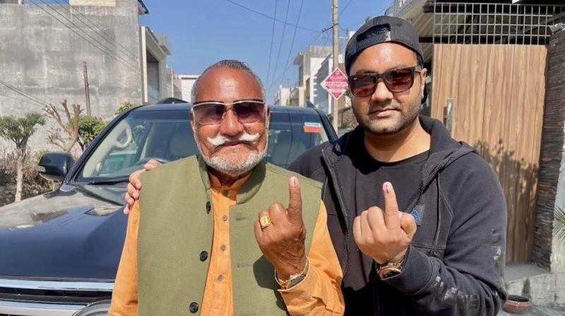 Lakhwinder Wadali Lakhwinder Wadali