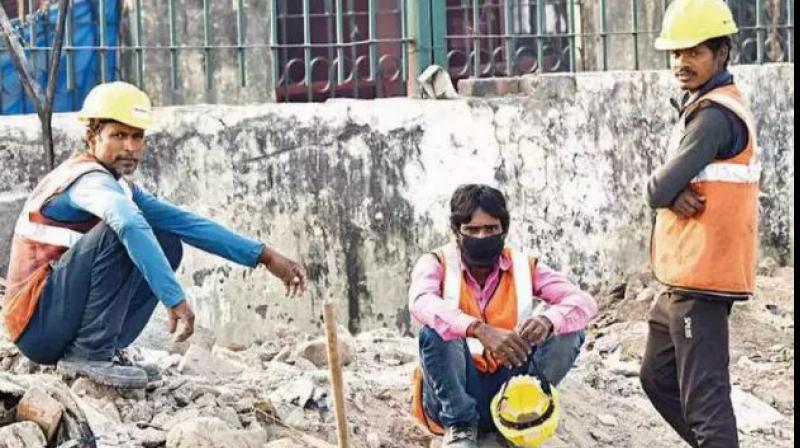  Delhi Workers leave 