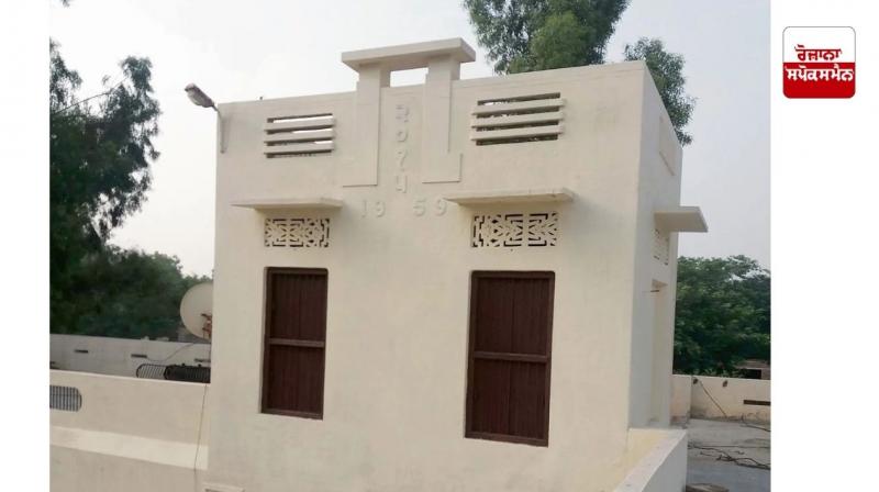 Scenes of Punjabi culture - Village attics Scenes of Punjabi culture - Village attics
