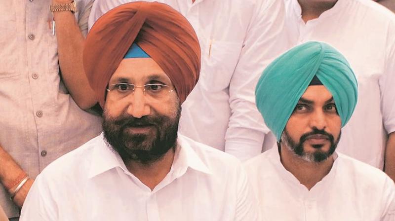 Sukhjinder Randhawa Sukhjinder Randhawa