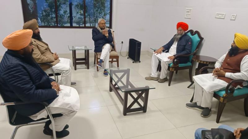  Speaker Kultar Sandhavan discussed various issues related to the Punjabi community with the Bihar CM