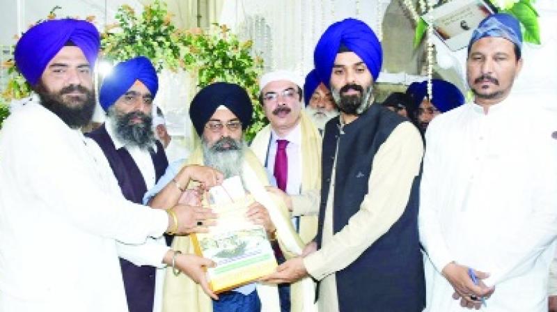 Balwinder Singh Jodasingha with Sikh Jatha Balwinder Singh Jodasingha with Sikh Jatha