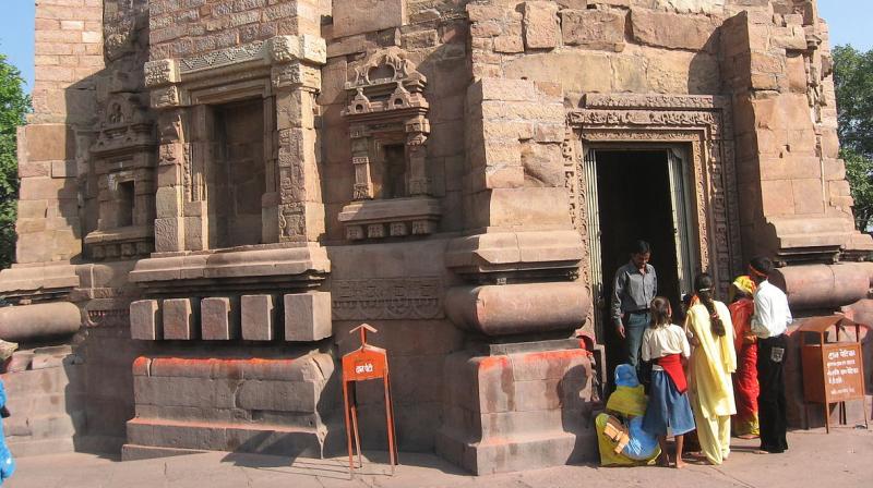 A village where disputes are resolved in judge maan temple to lord shiva