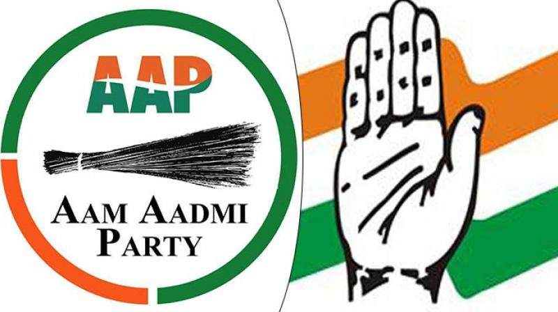 LS Polls: AAP-Congress alliance stuck over seat sharing LS Polls: AAP-Congress alliance stuck over seat sharing