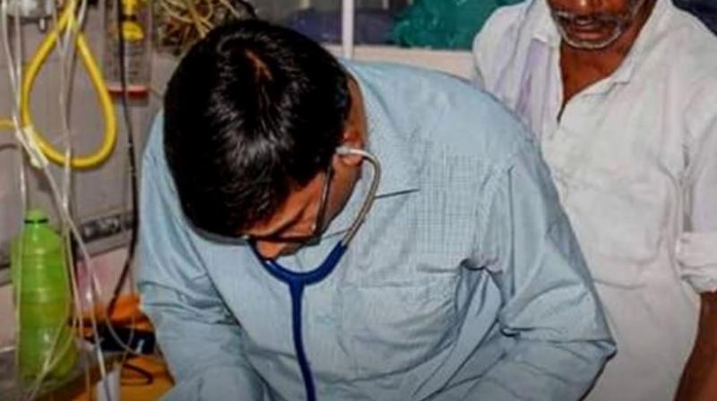 Bihar encephalitis children died CM Nitish Kumar medical crisis