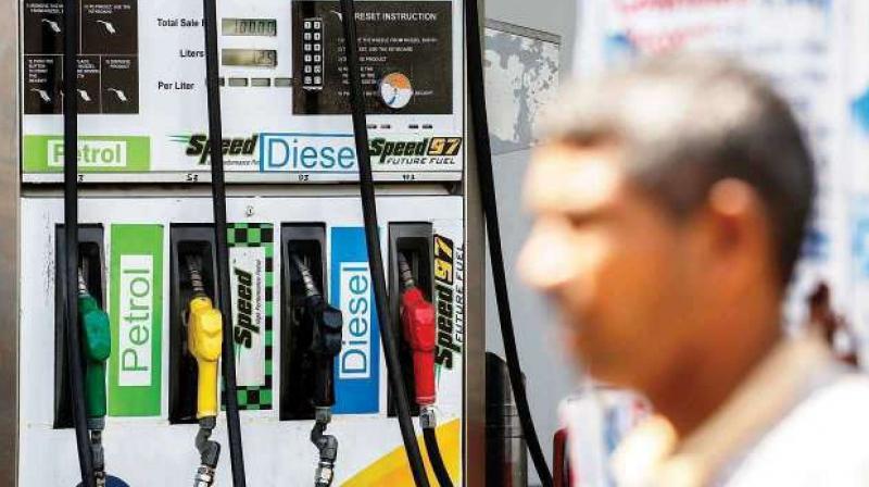 Petrol-Diesel prices does not rise for 7th day in a row Petrol-Diesel prices does not rise for 7th day in a row