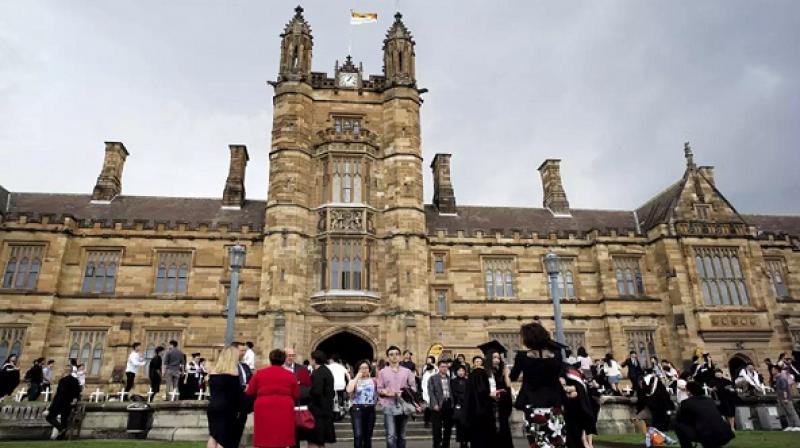 Chinese students entry in australia banned due to coronavirus