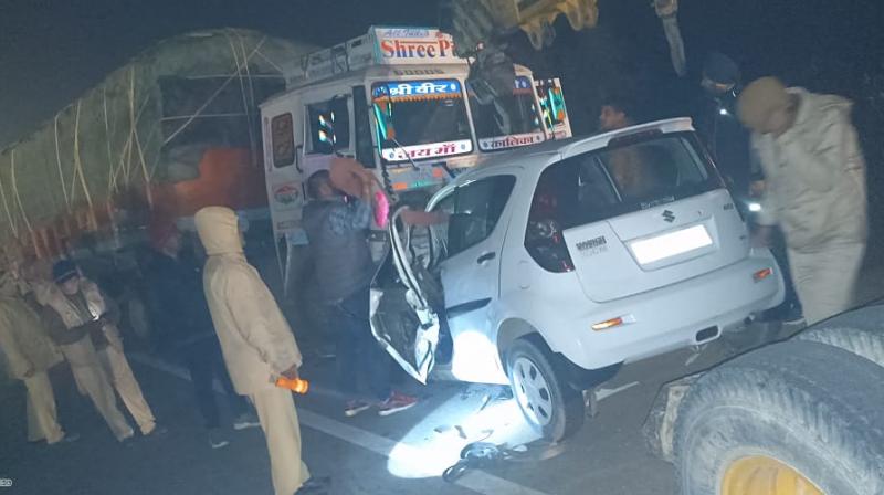 Deadly road accident kills five in Rajasthan's Sikar Deadly road accident kills five in Rajasthan's Sikar
