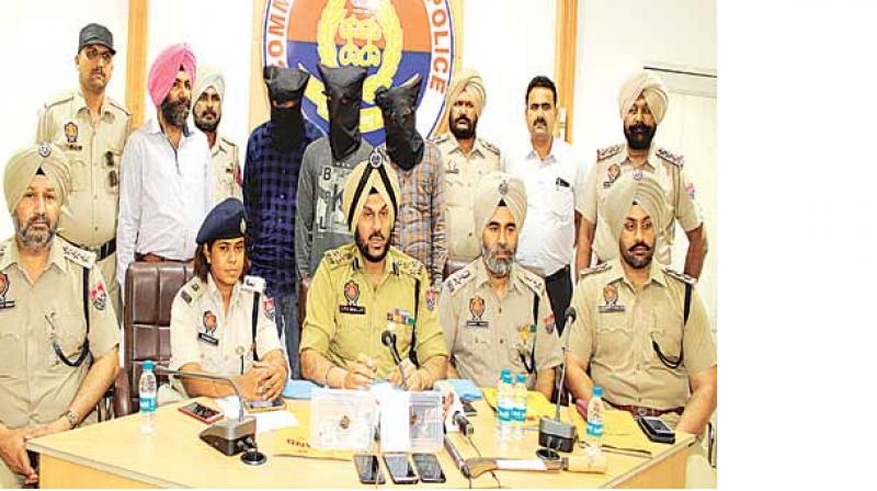 4 arrested including mama nephew 4 arrested including mama nephew
